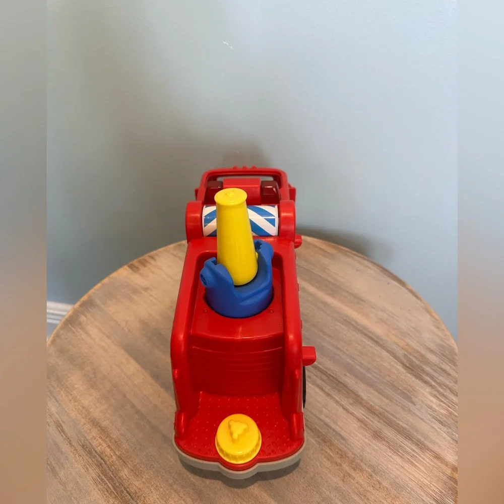 Fisher Price Little People Helping Hands Fire Truck